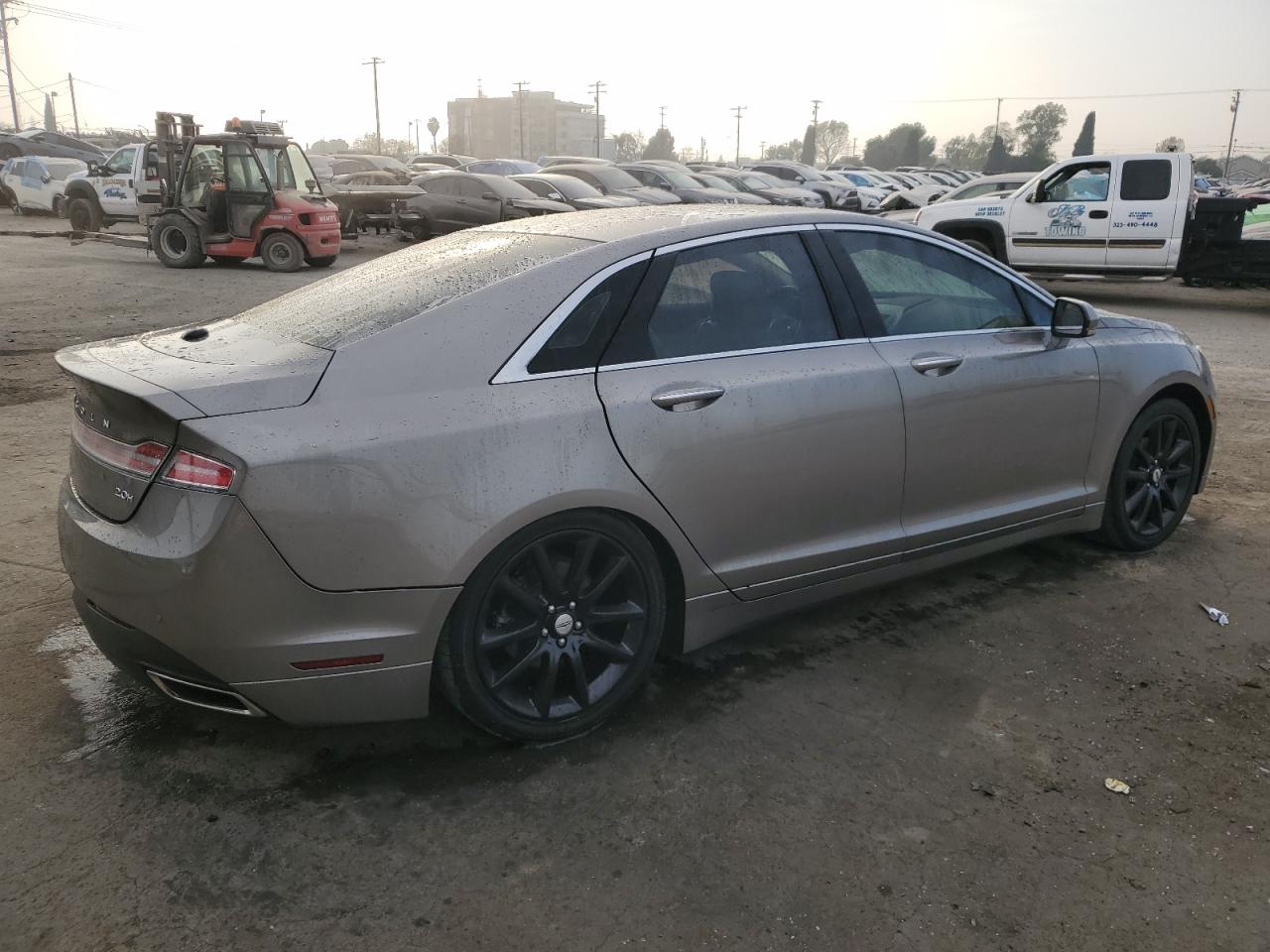 VIN 3LN6L2LUXGR627757 2016 LINCOLN MKZ no.3