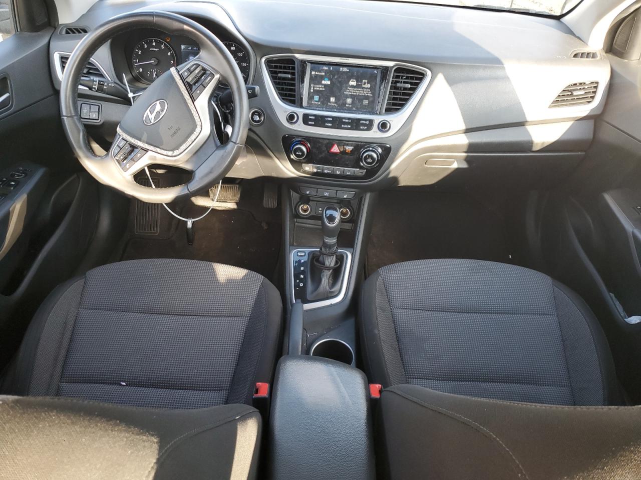 2022 Hyundai Accent - Image 8