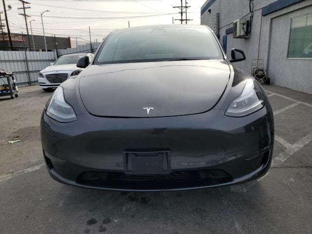  TESLA MODEL Y 2024 Gray