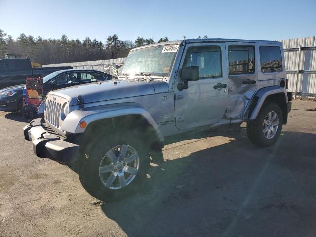  JEEP WRANGLER 2015 Серебристый