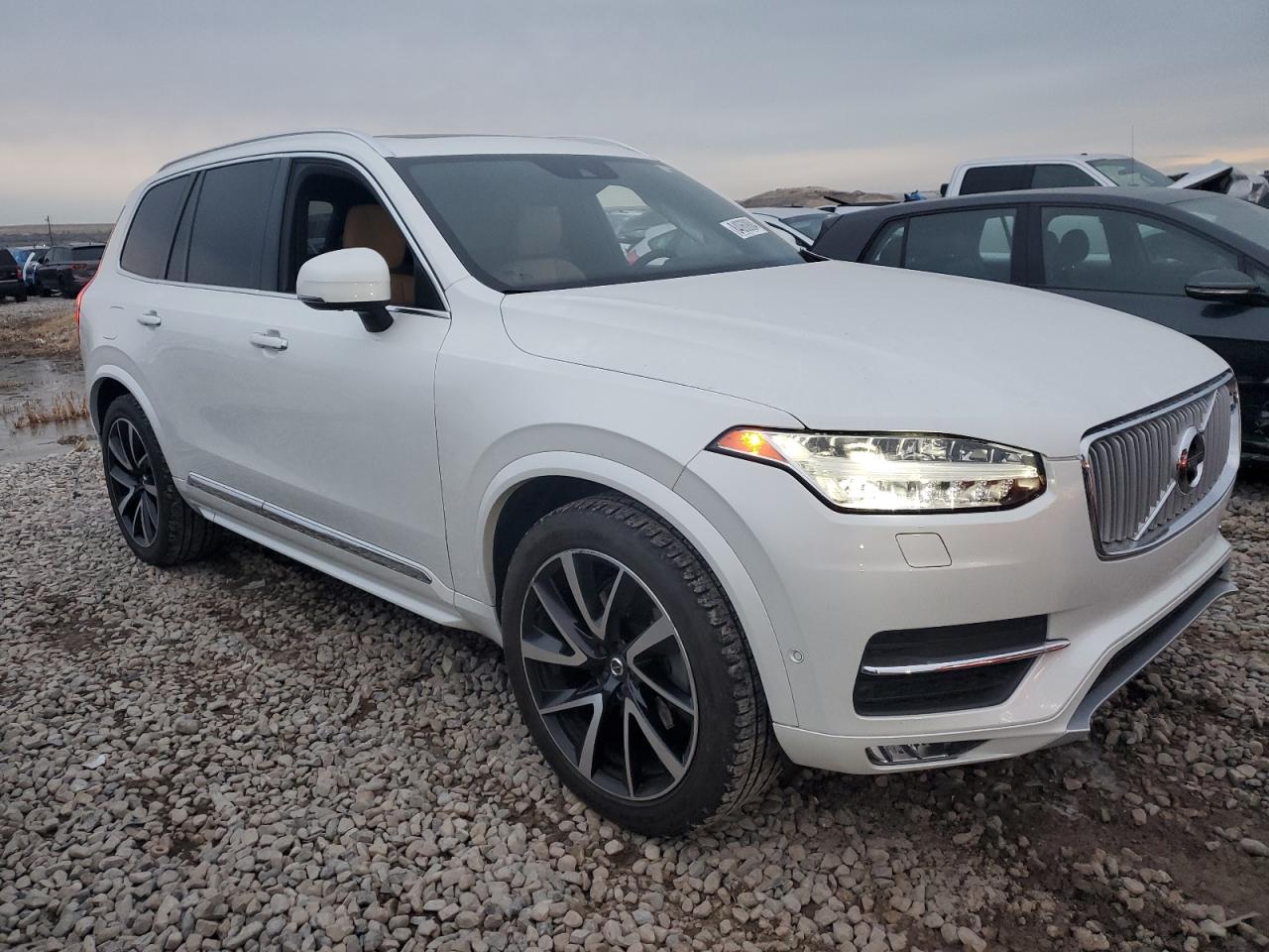 VIN YV4A22PL7J1211408 2018 VOLVO XC90 no.4