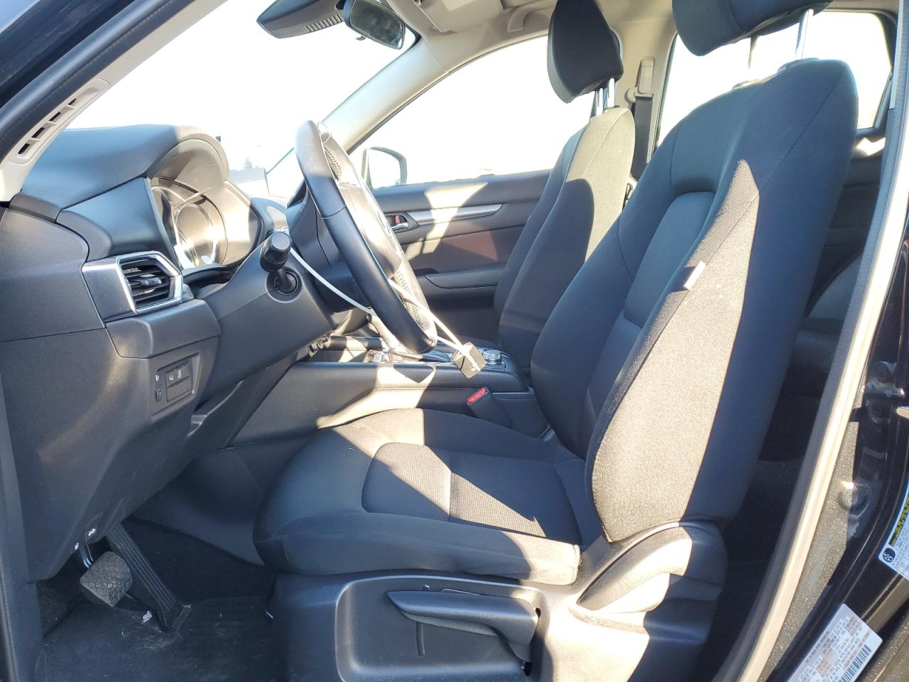 2022 Mazda CX-5 - Image 7