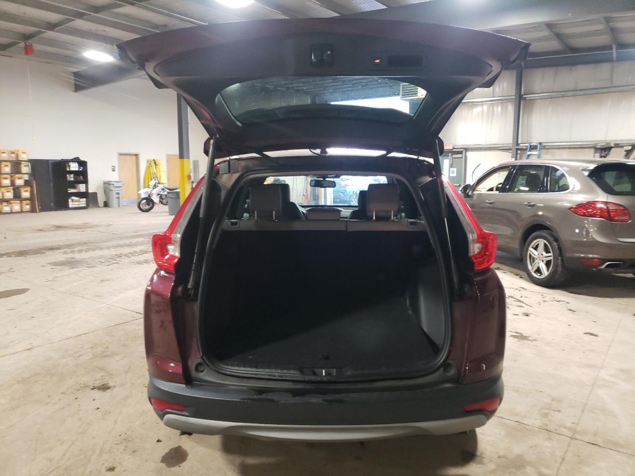 2017 Honda CR-V - Image 6