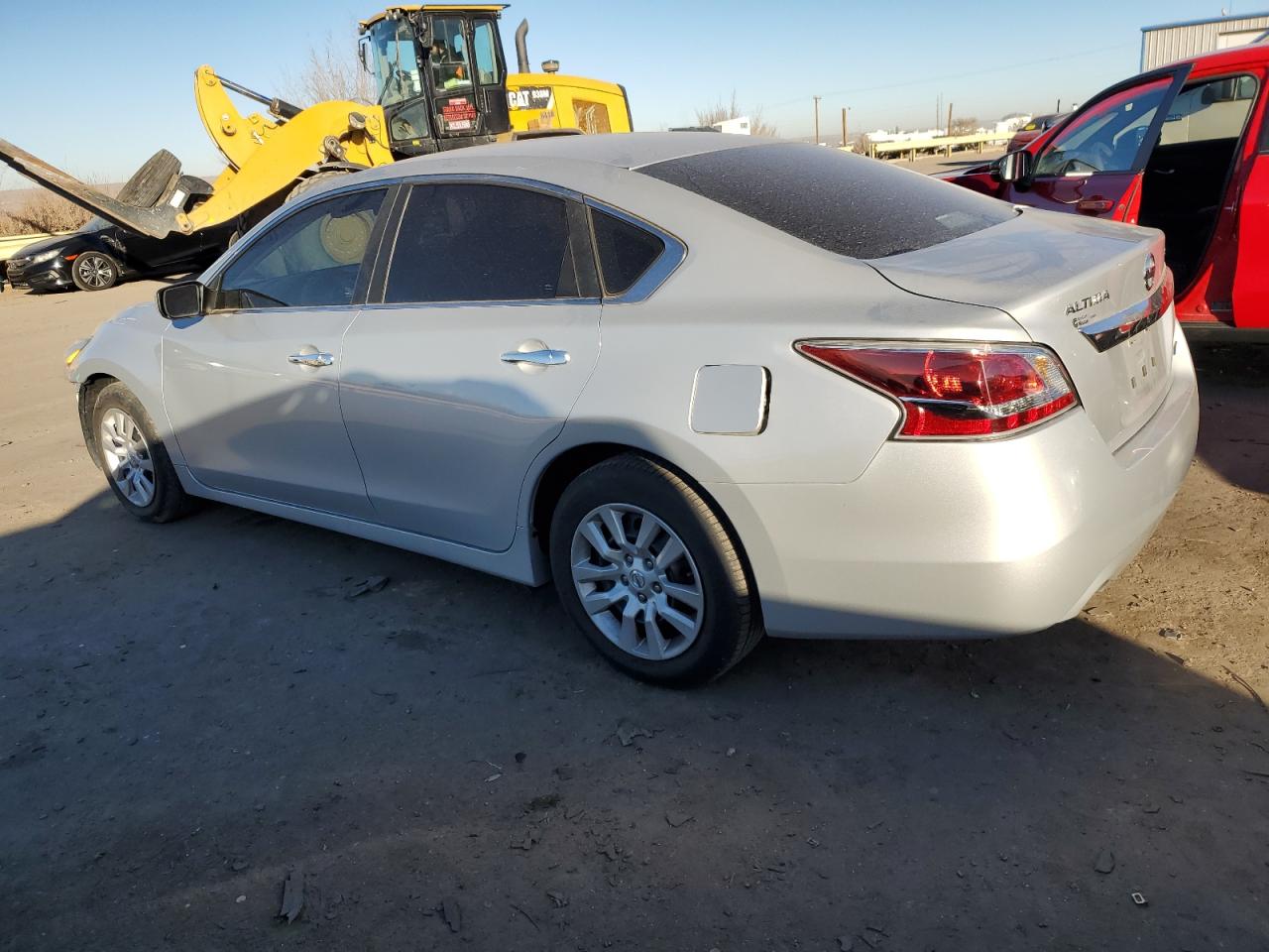 2014 Nissan Altima - Image 2