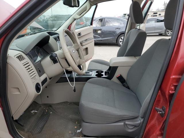 Паркетники FORD ESCAPE 2012 Красный