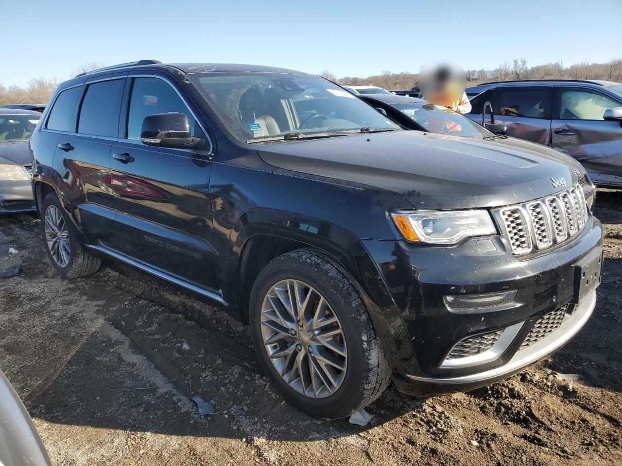 2017 Jeep Grand Cherokee - Image 4
