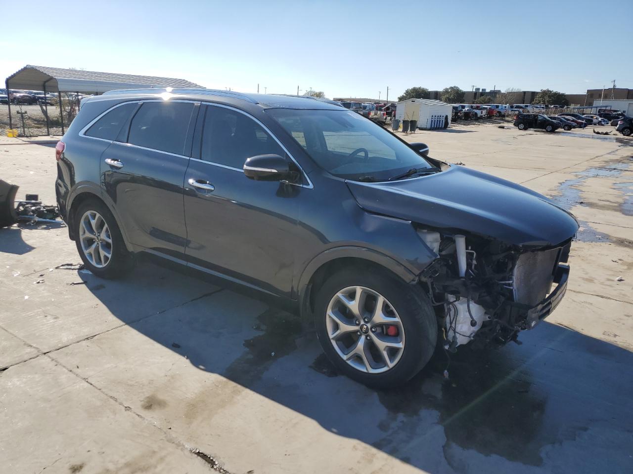 VIN 5XYPK4A57KG444449 2019 KIA SORENTO no.4