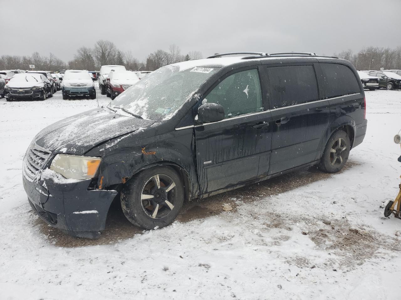 2008 Chrysler Town & Country - Image 1