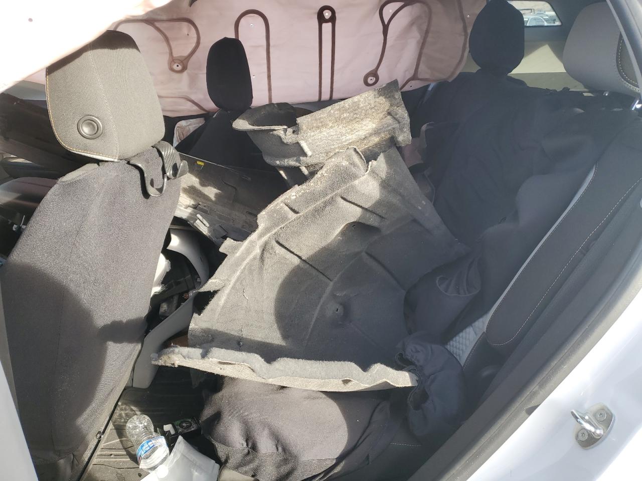 2021 GMC Terrain - Image 11