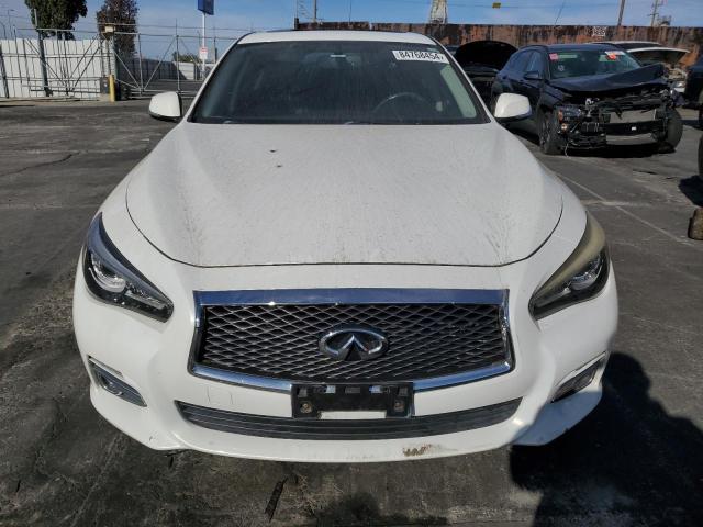  INFINITI Q50 2015 Белы