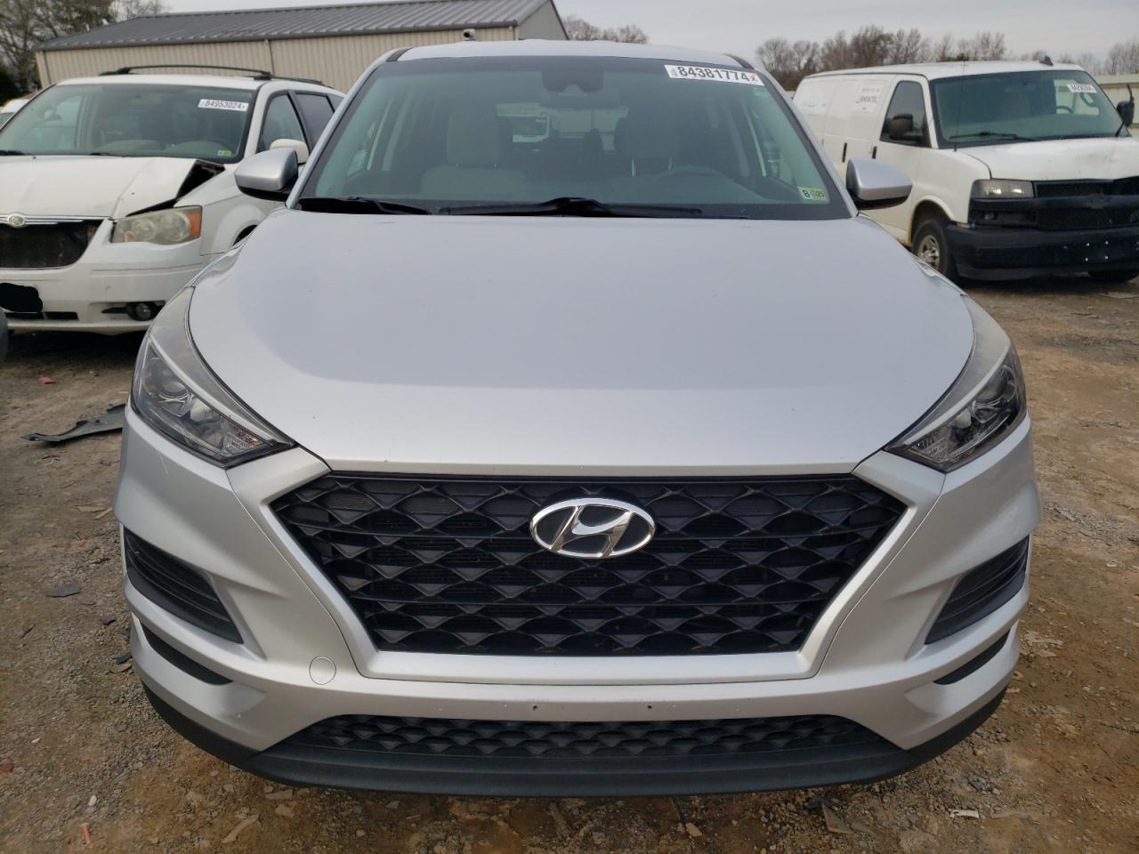 VIN KM8J2CA40KU007555 2019 HYUNDAI TUCSON no.5