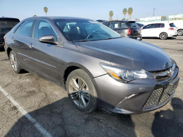  TOYOTA CAMRY 2017 Szary