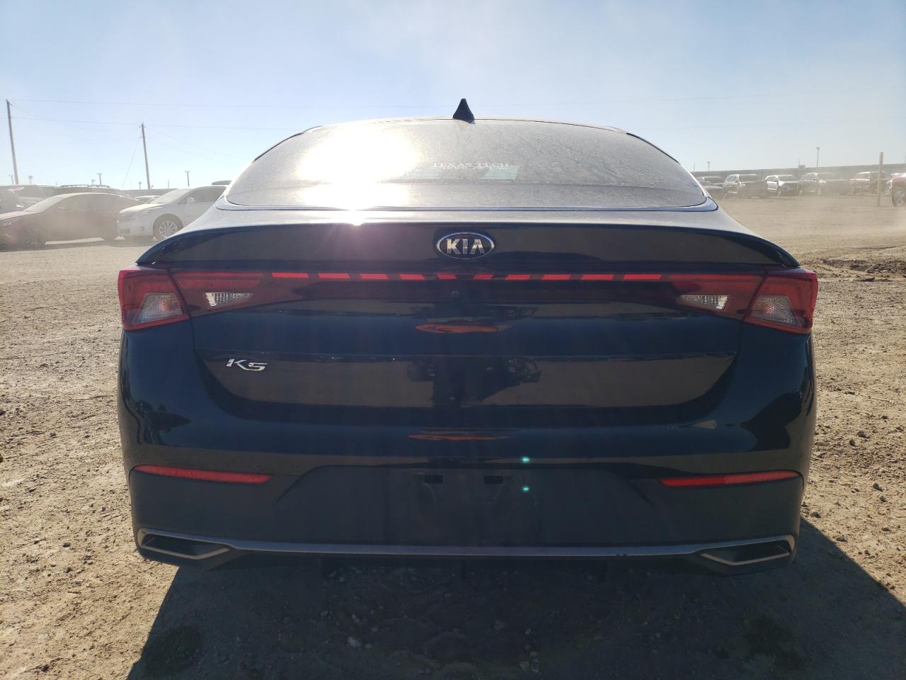 2021 Kia K5 - Image 6