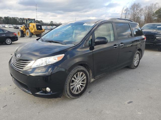 2014 Toyota Sienna Xle на продаже в Dunn, NC - Minor Dent/Scratches