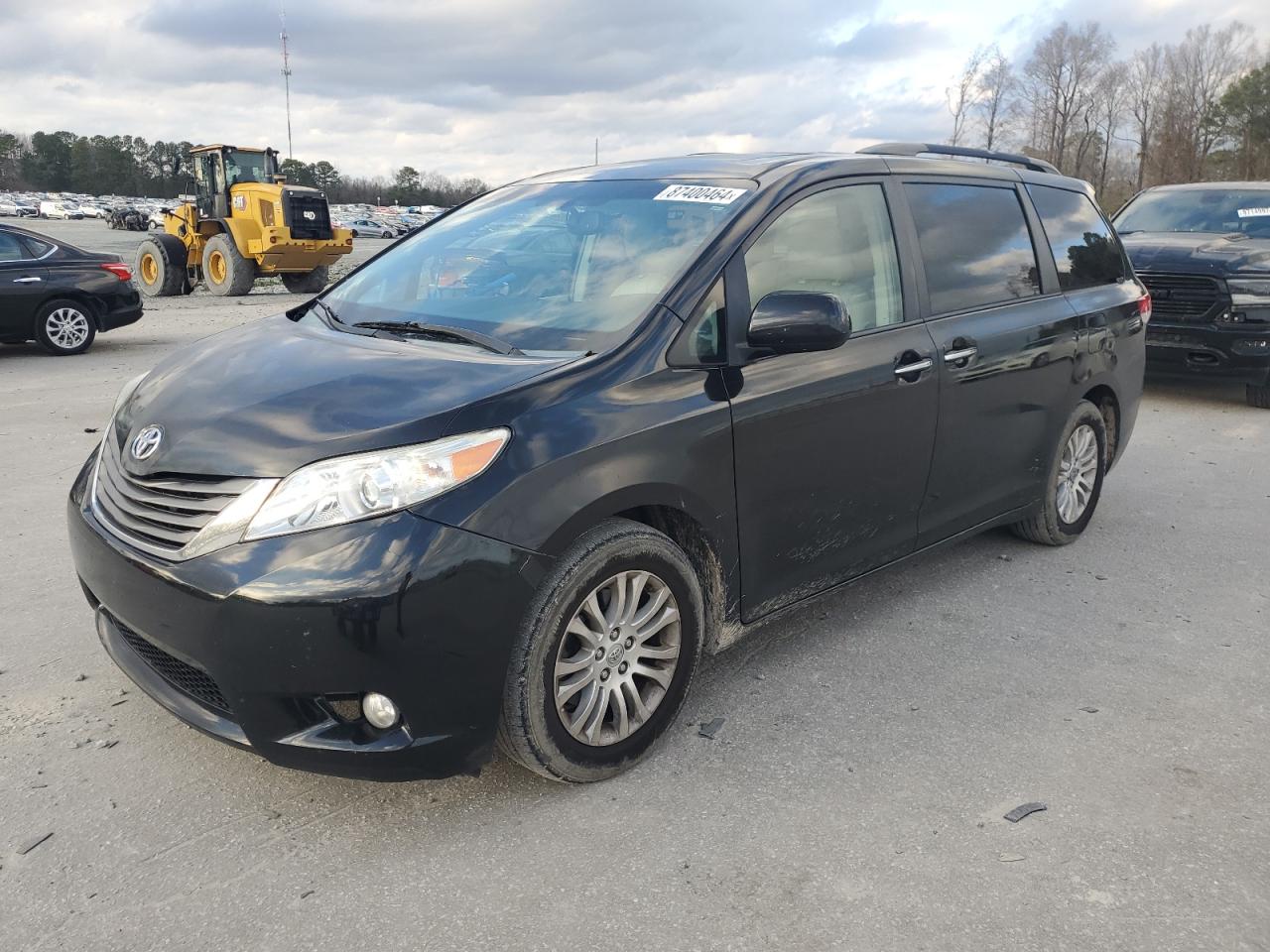 VIN 5TDYK3DC6ES476017 2014 TOYOTA All Models no.1