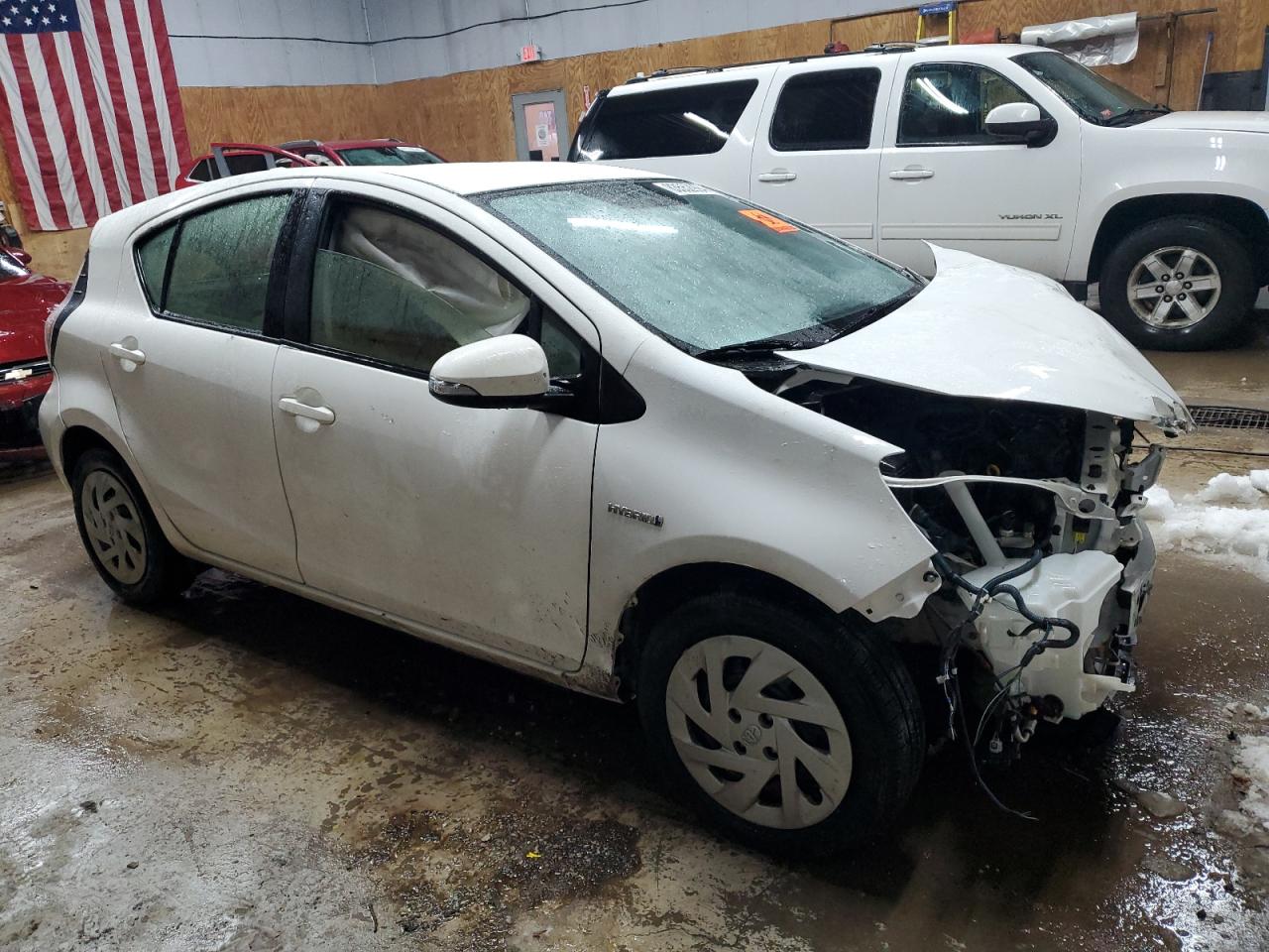 VIN JTDKDTB30G1119094 2016 TOYOTA PRIUS no.4