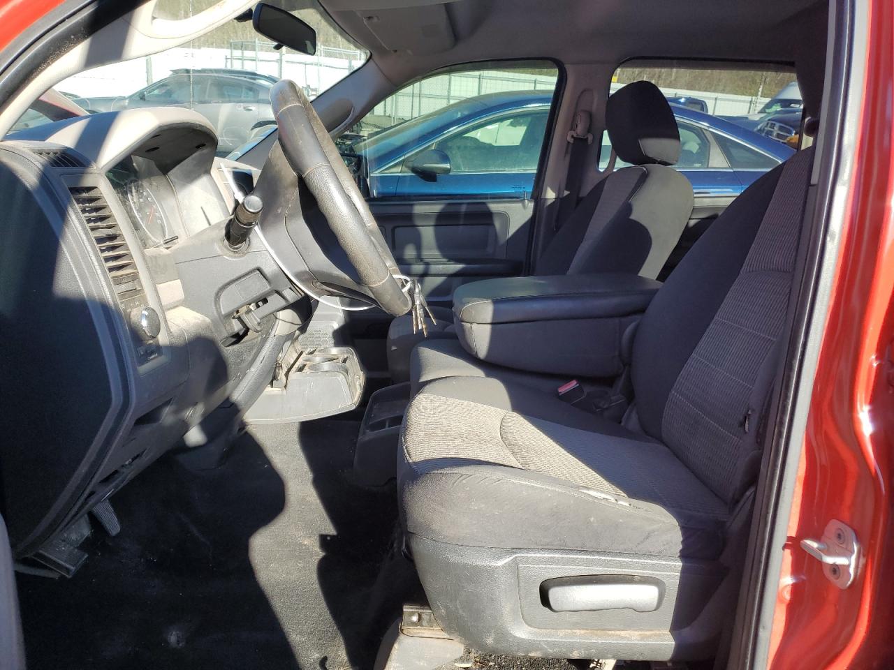 2010 Dodge RAM - Image 7