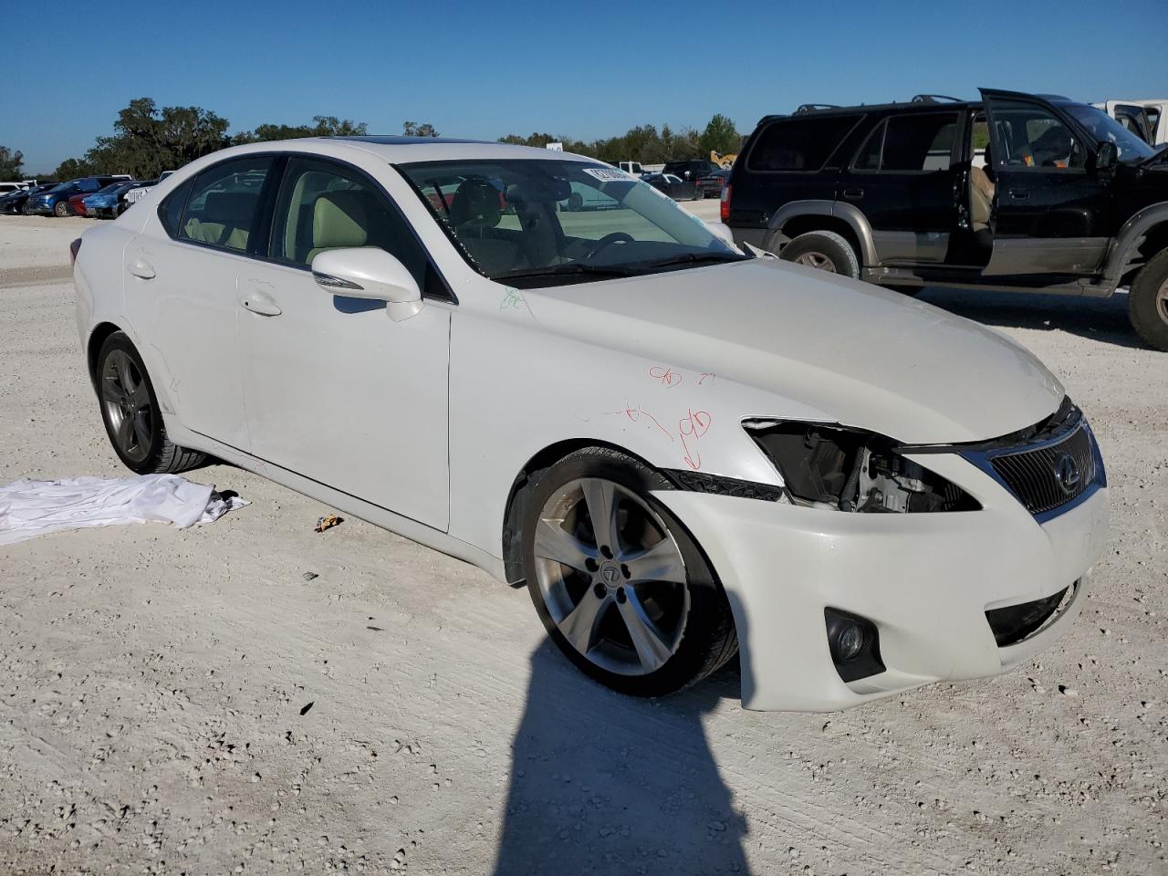 2012 Lexus IS - Image 4