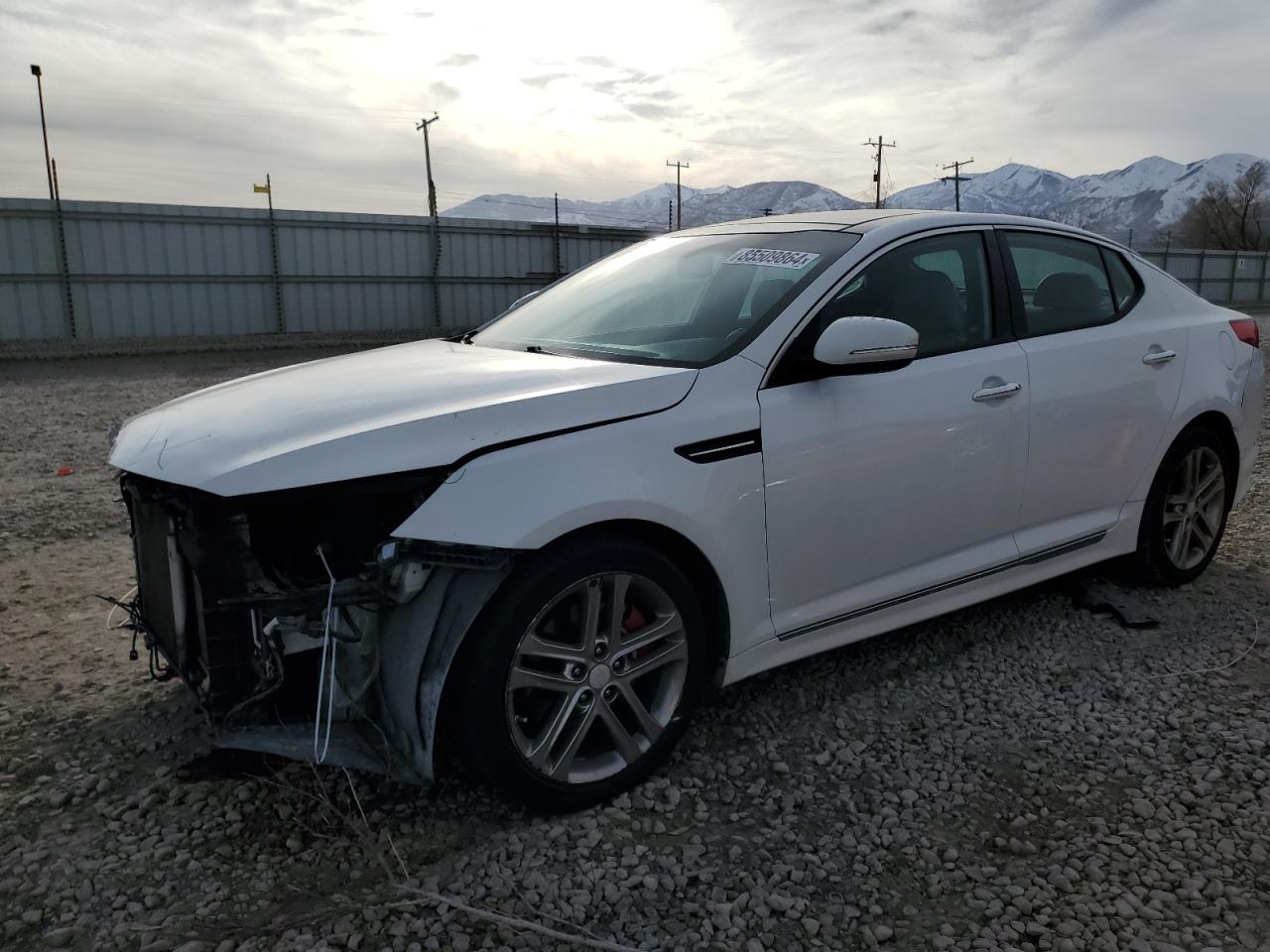 VIN 5XXGR4A61DG090567 2013 KIA OPTIMA no.1