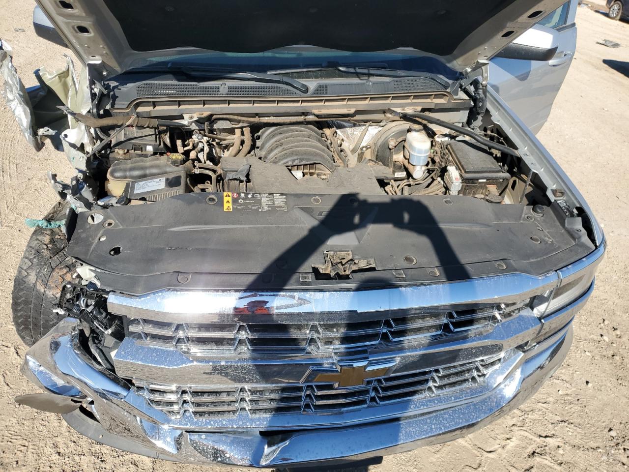 2018 Chevrolet Silverado - Image 13