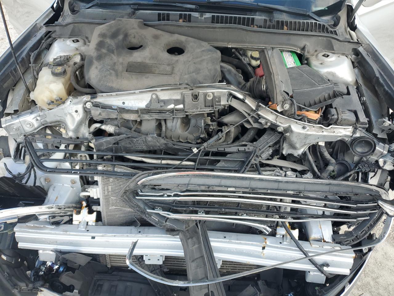 2014 Ford Fusion - Image 12