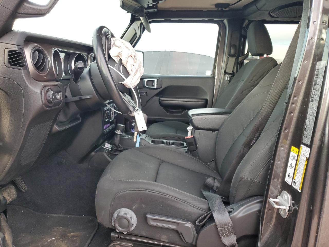 2019 Jeep Wrangler - Image 7
