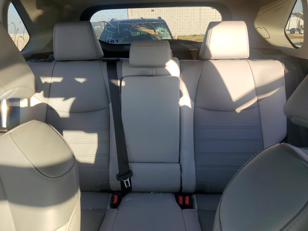 2024 Toyota RAV 4 - Image 10