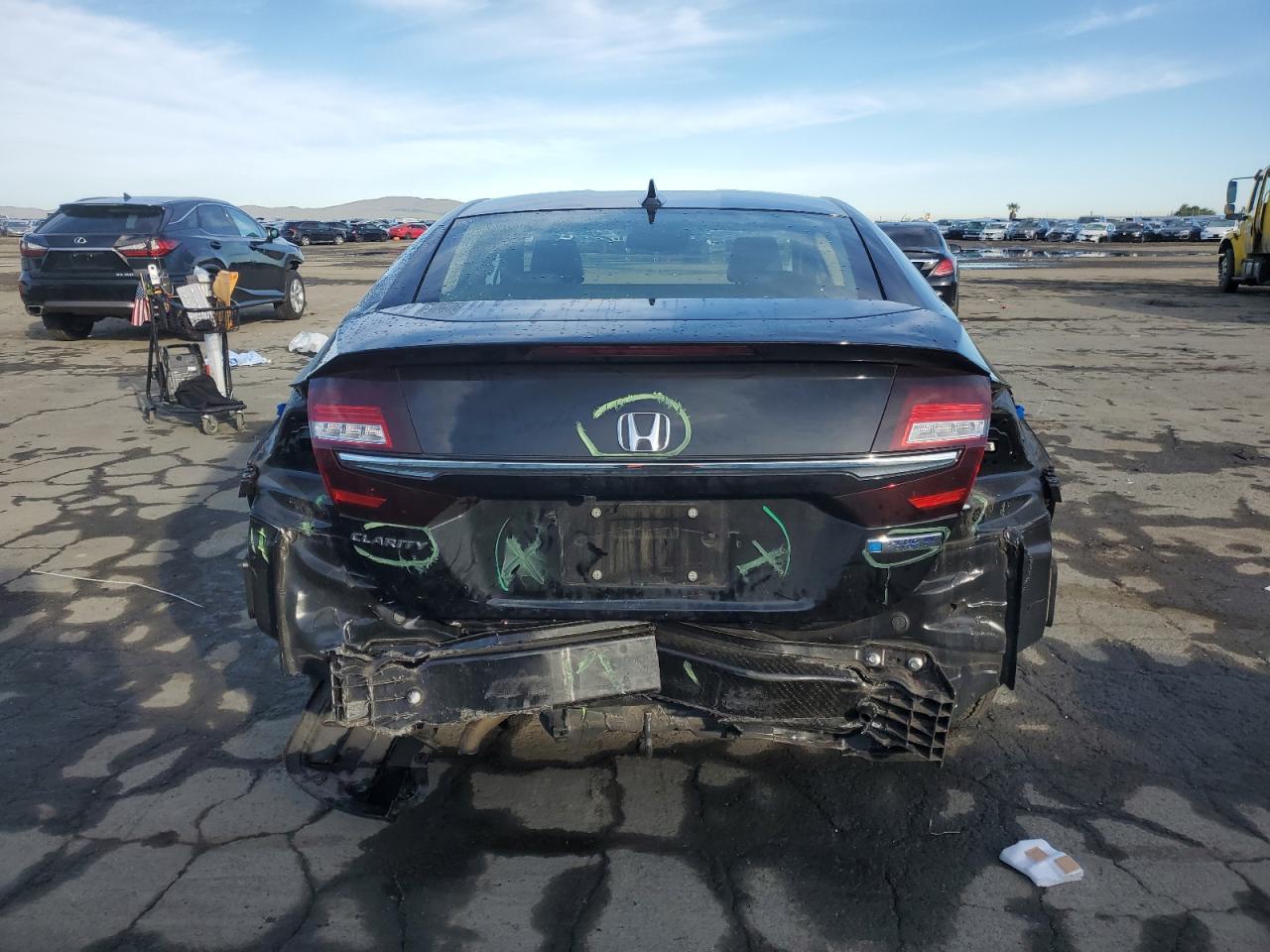 VIN JHMZC5F1XJC022159 2018 HONDA CLARITY no.6