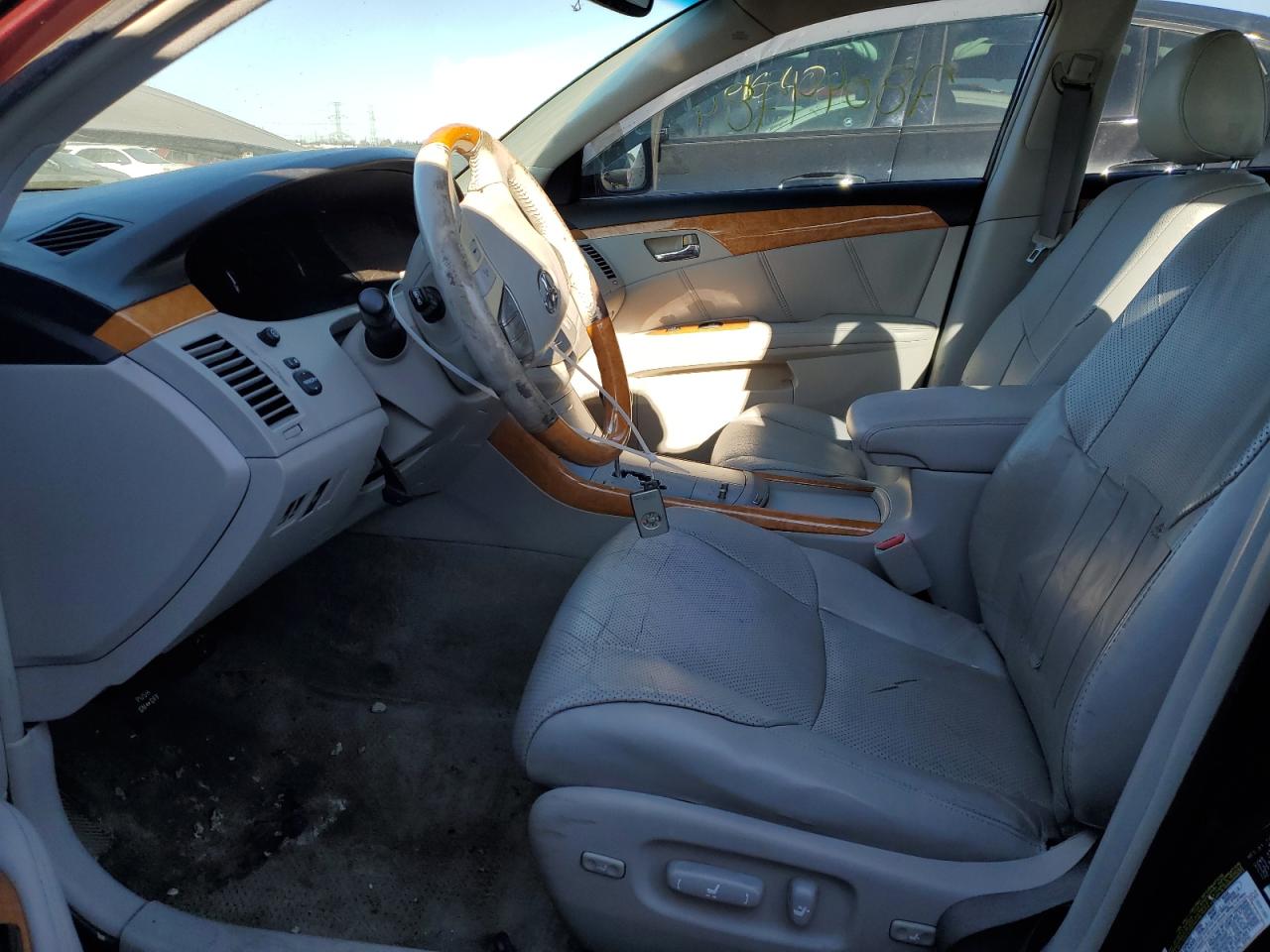 2006 Toyota Avalon - Image 7