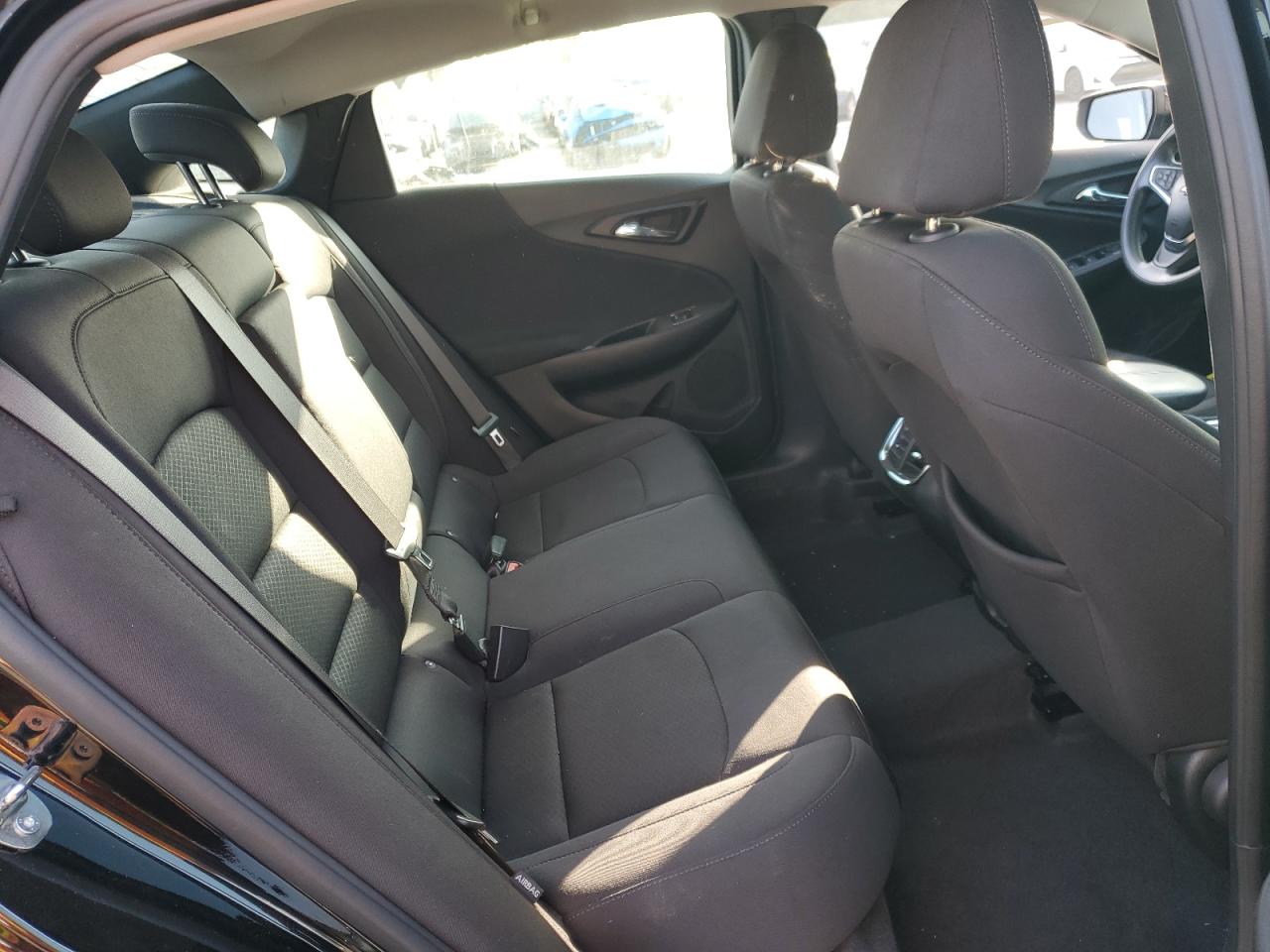 2023 Chevrolet Malibu - Image 10