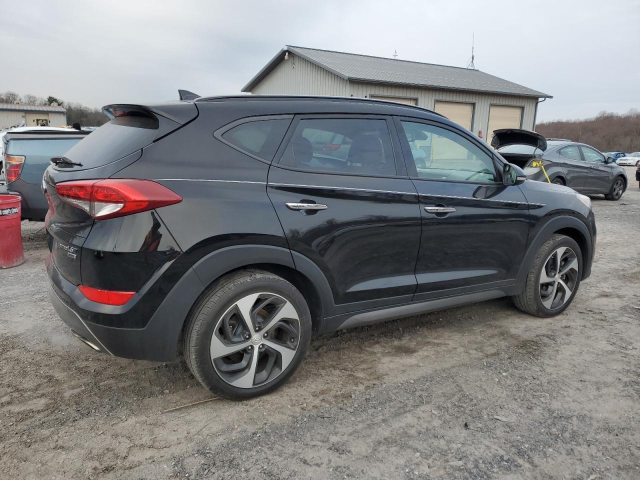 VIN KM8J3CA21GU266736 2016 HYUNDAI TUCSON no.3