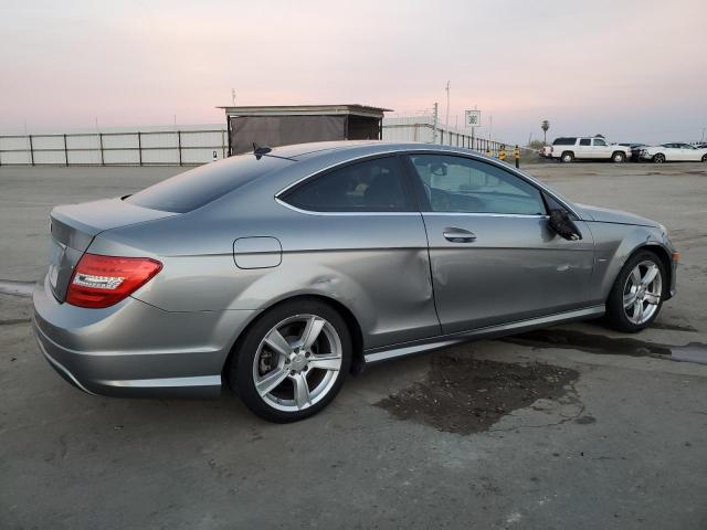  MERCEDES-BENZ C-CLASS 2012 Серебристый