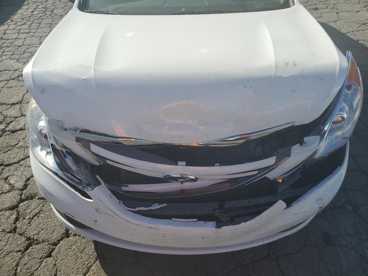 2014 Hyundai Sonata - Image 11