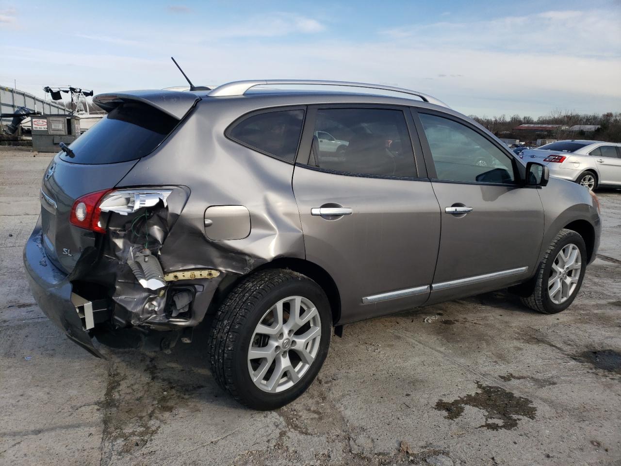 VIN JN8AS5MT4DW513081 2013 NISSAN ROGUE no.3