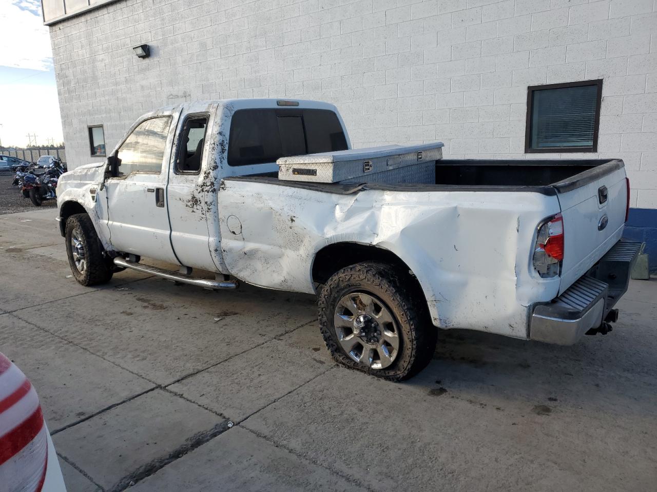 2008 Ford F250 - Image 2