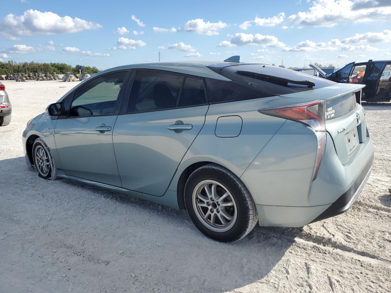 VIN JTDKBRFU4H3547395 2017 TOYOTA PRIUS no.2