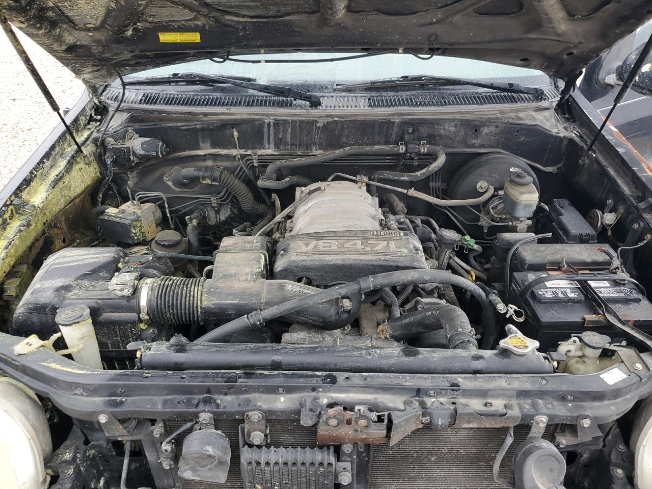 2004 Toyota Tundra - Image 11