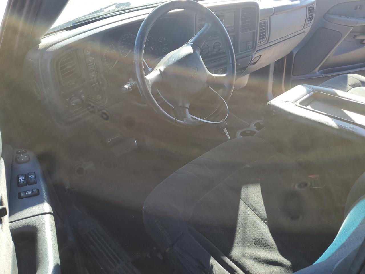 2002 Chevrolet Silverado K1500 VIN: 1GCEK19T52E162621 Lot: 82950244