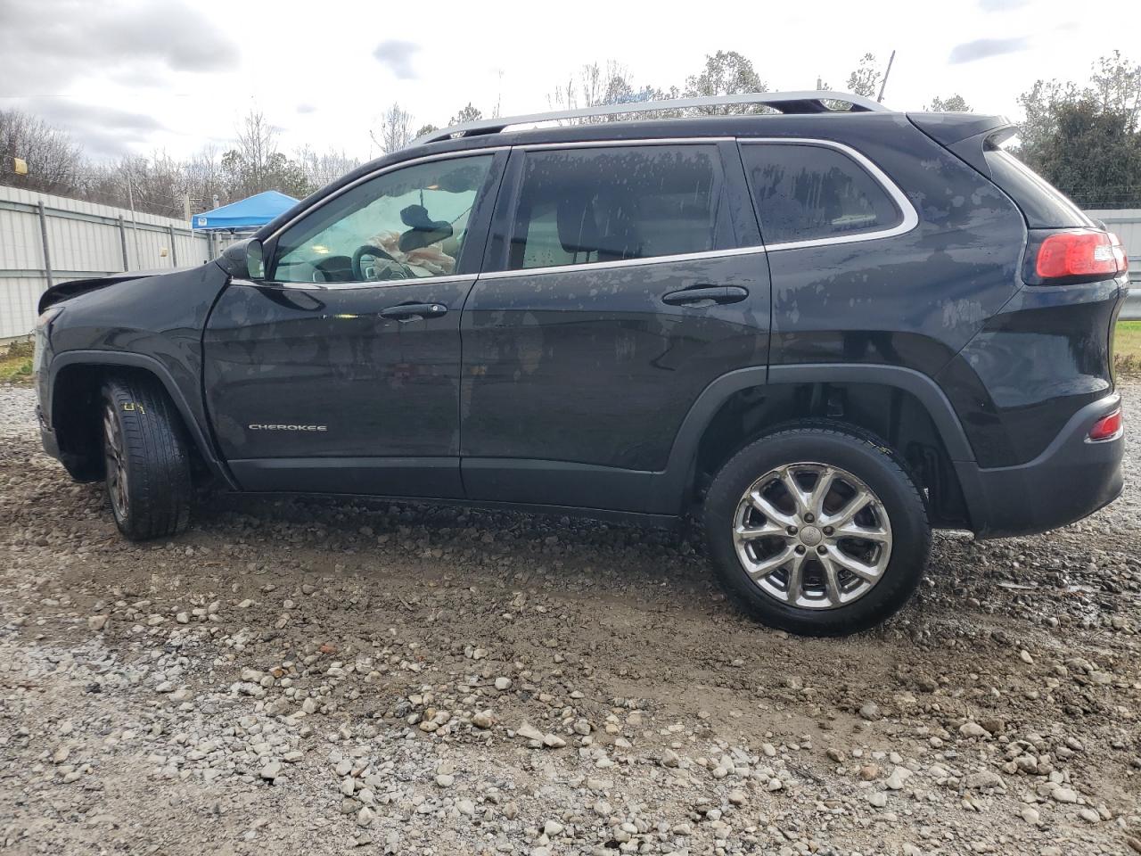 2017 Jeep Grand Cherokee - Image 2