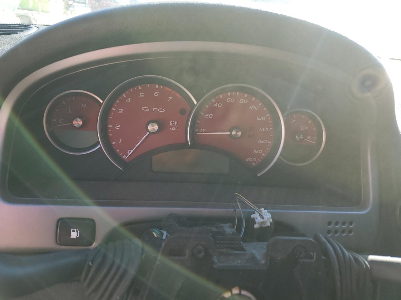 2005 Pontiac GTO - Image 9