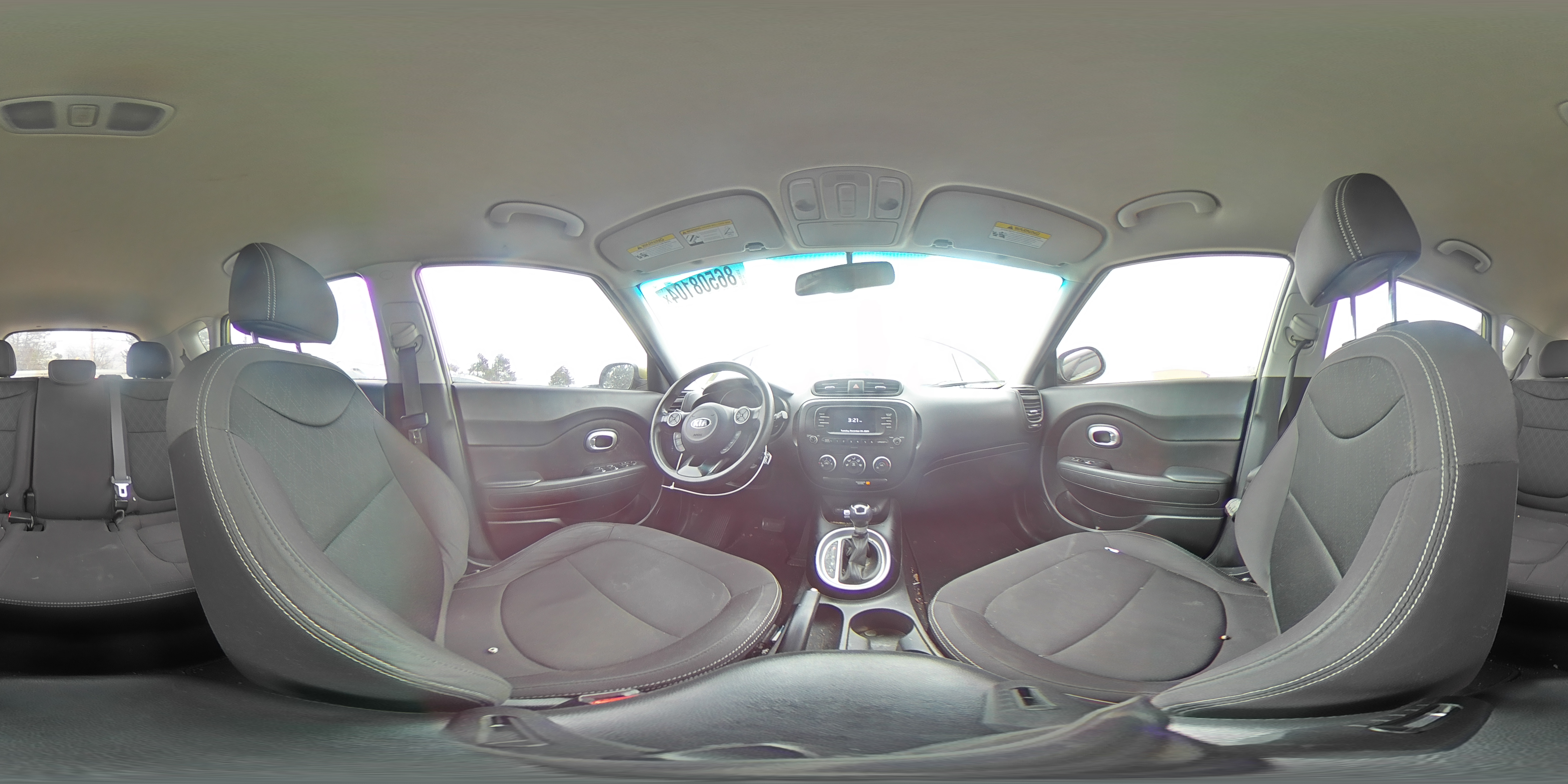 2017 Kia Soul - Image 13