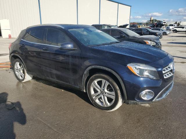  MERCEDES-BENZ GLA-CLASS 2018 Granatowy