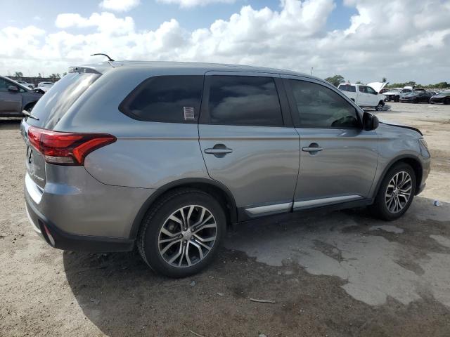  MITSUBISHI OUTLANDER 2016 Srebrny