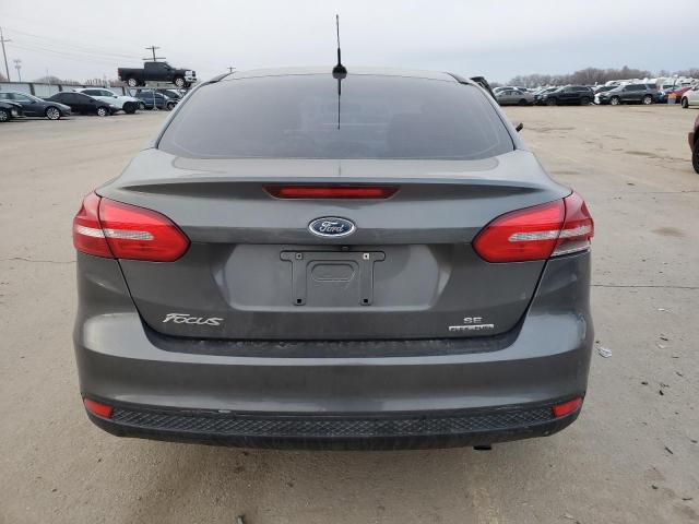 Sedans FORD FOCUS 2016 Gray