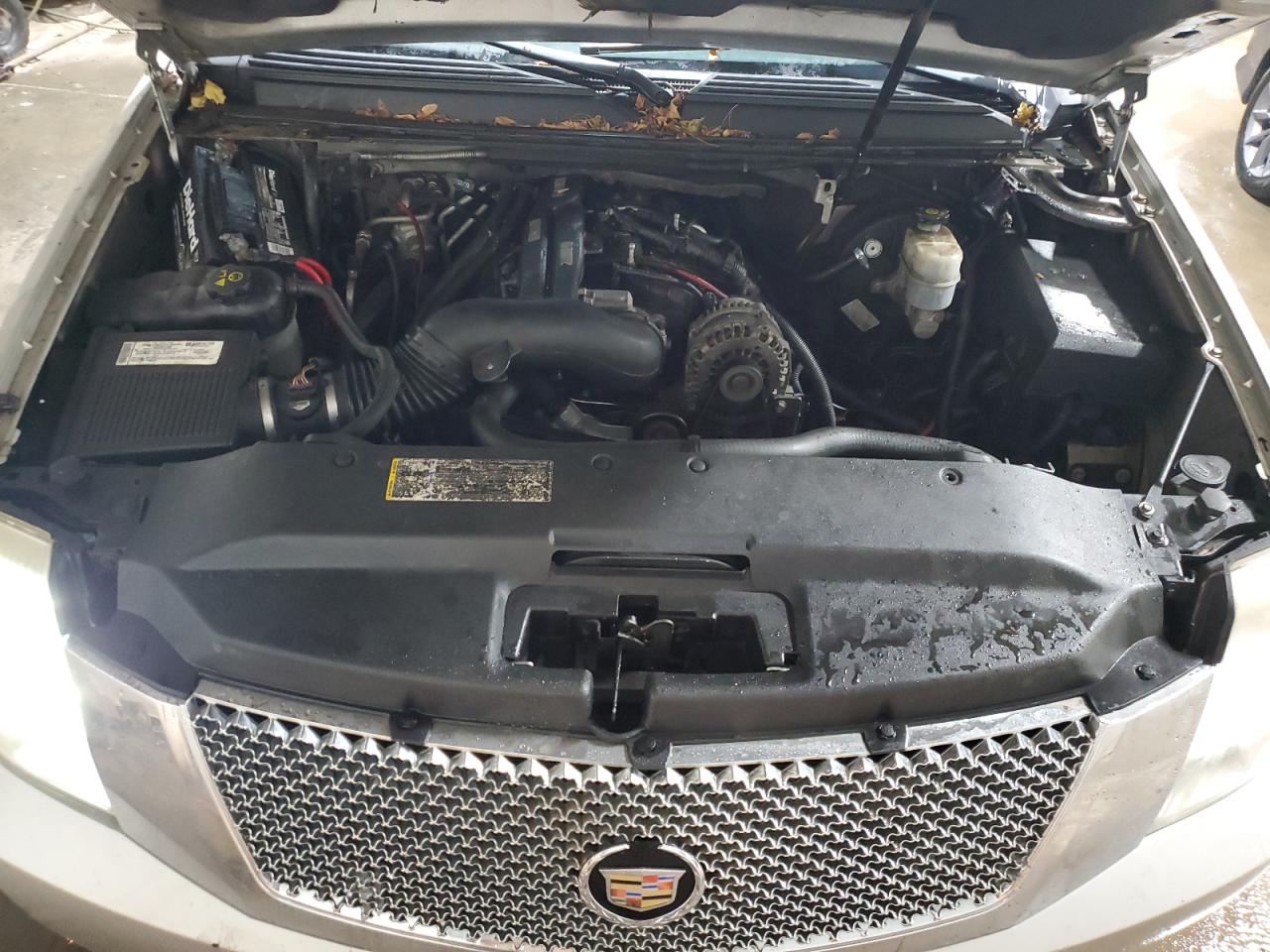 2007 Cadillac Escalade - Image 12