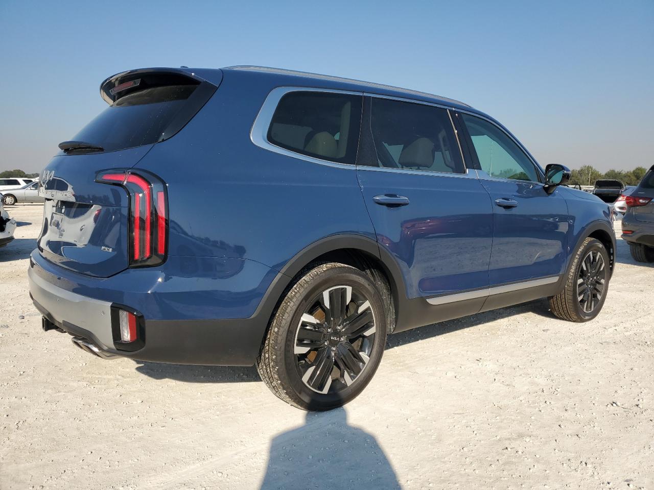 2024 Kia Telluride - Image 3