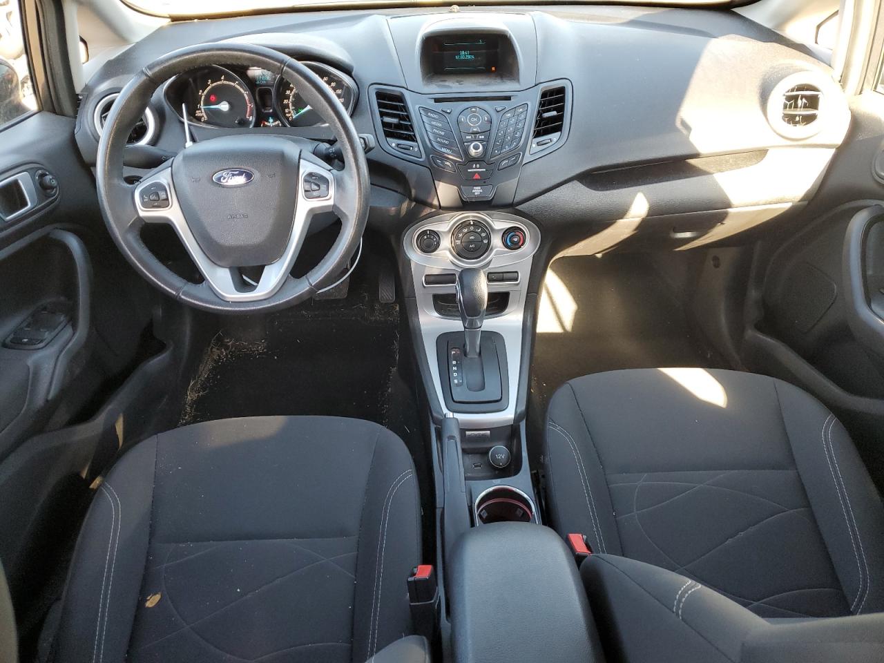2015 Ford Fiesta - Image 8