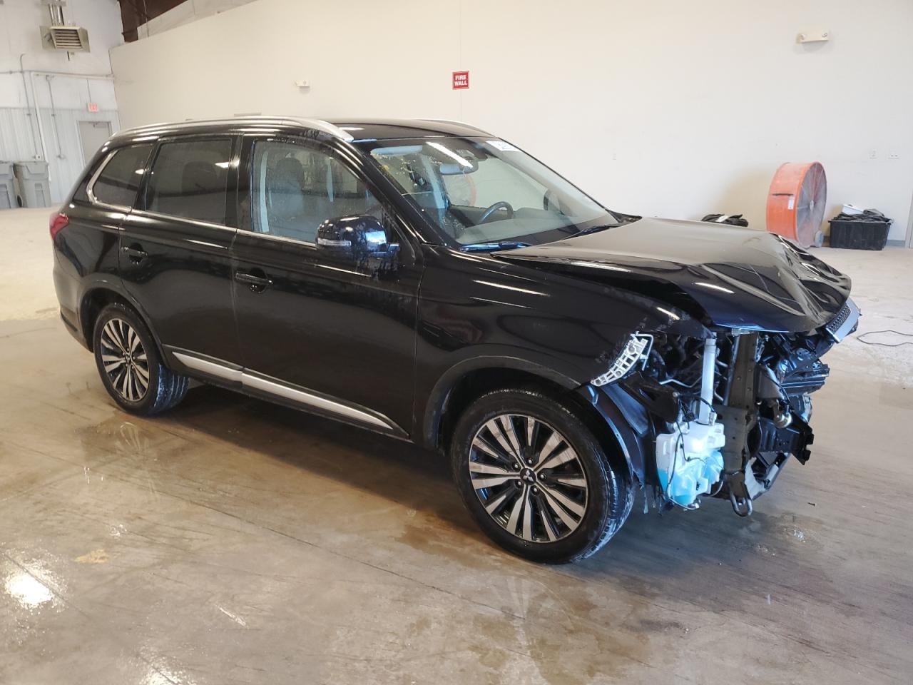 2020 Mitsubishi Outlander - Image 4