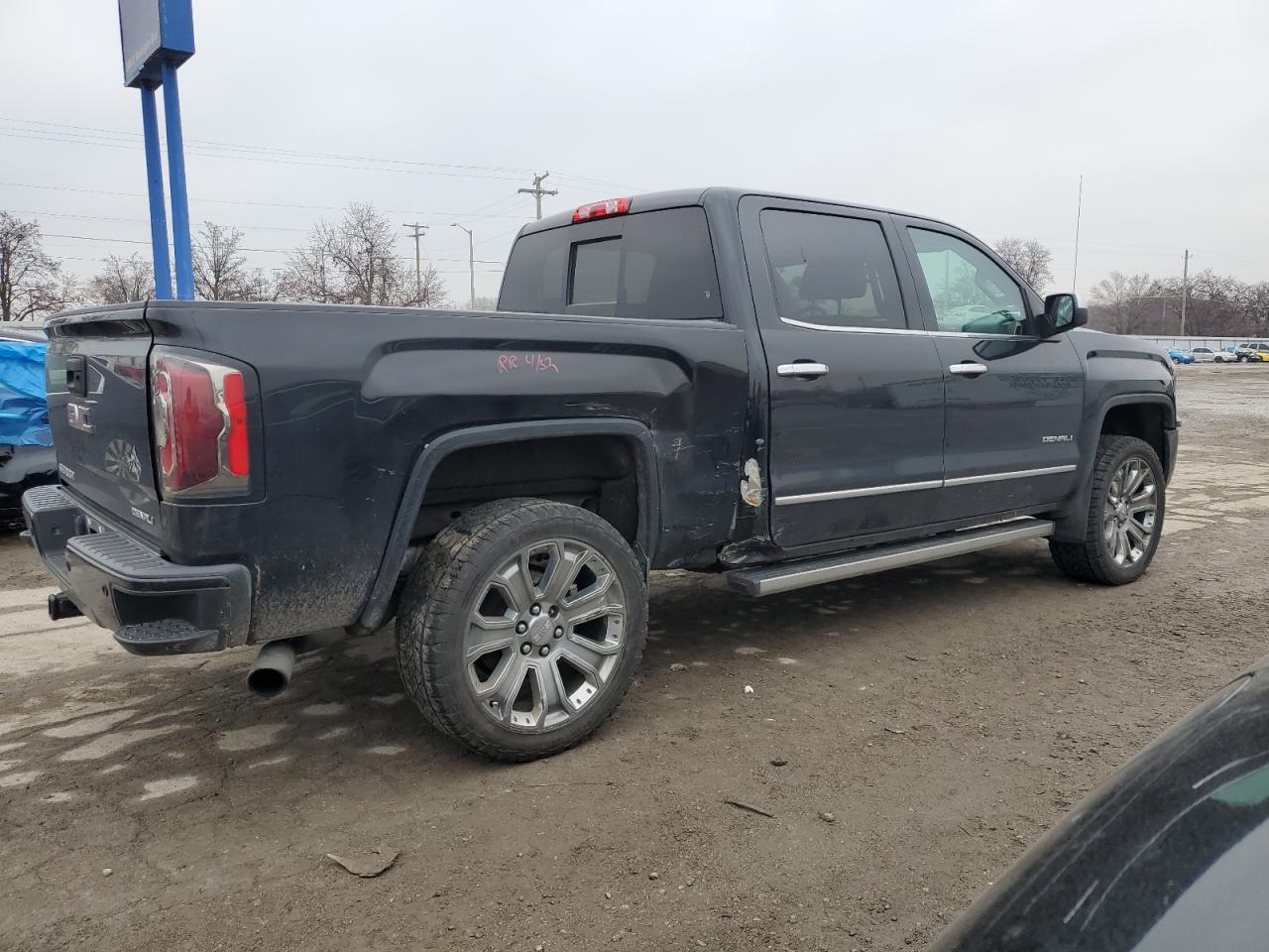 2018 GMC Sierra - Image 3
