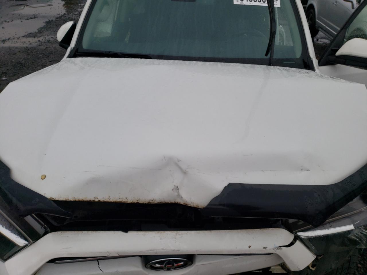 2021 Toyota 4Runner - Image 11